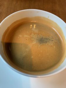 Les 110 Taillevent prepare a black Americano with a perfect crema and smooth taste