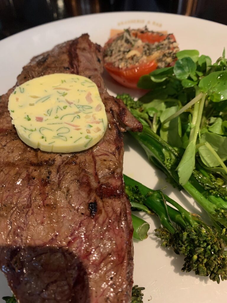 Steak with broccoli instead of chips